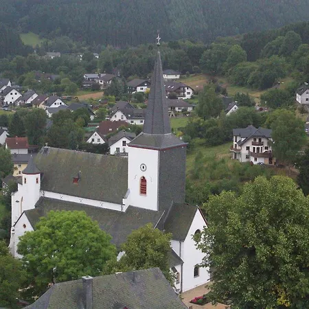 Prázdninový dům Spacious Holiday Home In Hellenthal Germany With Terrace