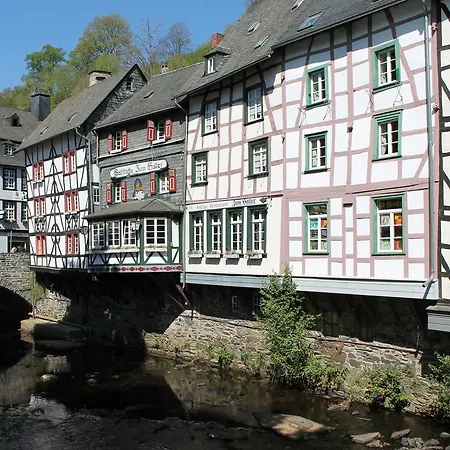 Spacious Holiday Home In Hellenthal Germany With Terrace * Hellenthal
