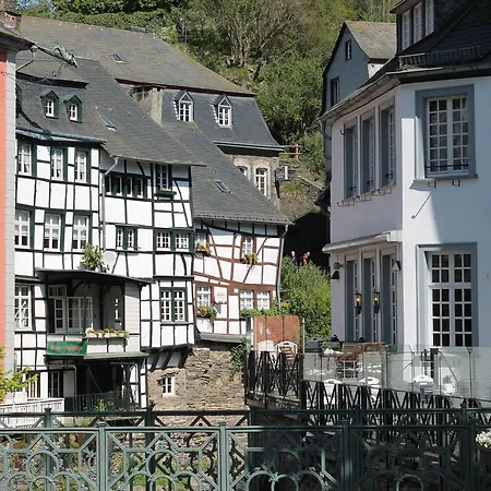 Prázdninový dům Spacious Holiday Home In Hellenthal Germany With Terrace