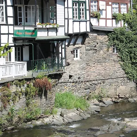 Spacious Holiday Home In Hellenthal Germany With Terrace Prázdninový dům Hellenthal